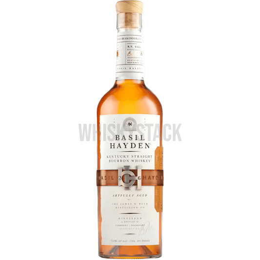 Oplev Basil Hayden's Bourbon: En unik blanding af sødme og krydderi. Ideel for både nye og erfarne bourbonelskere