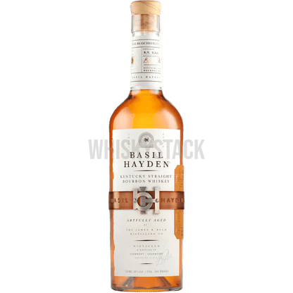 Oplev Basil Hayden's Bourbon: En unik blanding af sødme og krydderi. Ideel for både nye og erfarne bourbonelskere
